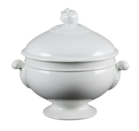 ZUPPIERA in ceramica Richard nei toni del bianco (sbeccature). Primi '900...