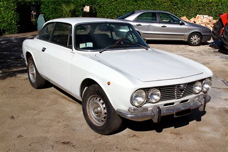 ALFA ROMEO GT 2000 DEL 1973, VETRI AZZURRATI, ISCRITTA ASI, DOC. ORIGINALI
