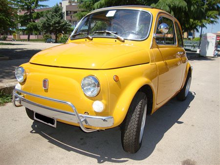 FIAT 500 L del 69 gialla ASI