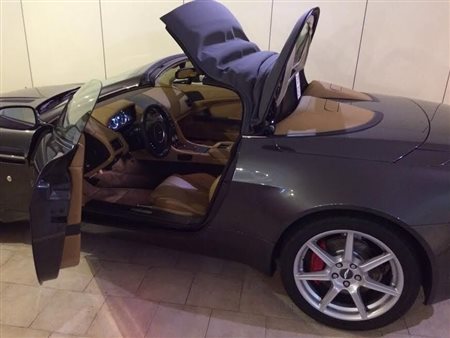 Aston Martin del 2008 416 CV