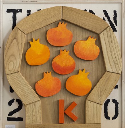 JOE TILSON (1928)Small Kore, 2010 Scultura in legno dipintoCm...