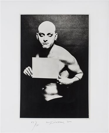 URS L&Uuml;THI (1947)Senza Titolo, 1975 Fotografia in bianco e neroCm...