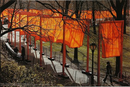 CHRISTO (n. 1935) The Gate, Central Park, New York. Offset. Cm 51,00 x 74,00....