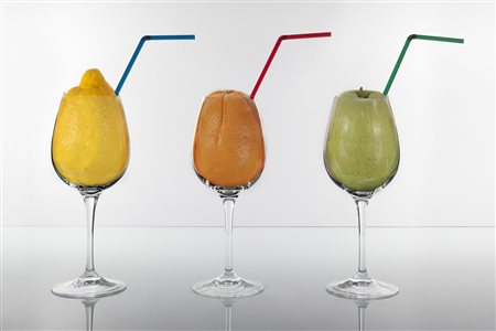 Natalia Elena Massi 1967, Lucerna (Svizzera) - [Italia] Succhi di frutta....