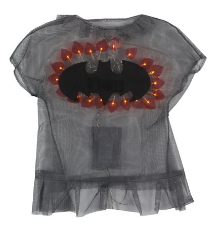 Antonella Cinelli, Supereroi, assemblaggio di rete metallica e impianto...