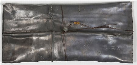 SEBASTIANO BALBO 1956 Rapporto fiduciario / Il Pacco, 2016 Foglio di piombo...