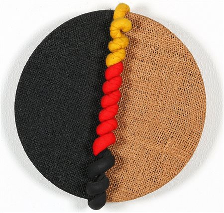 JORGE EIELSON 1924 - 2006 Amazzonia, 1992 Stoffa arrotolata applicata su tela...