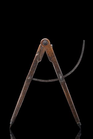 Antico compasso in legno con punte in ferro (cm 61) Antique wood and iron...