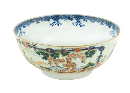 Bowl in porcellana Cina, periodo Qianlong 1736 -1795 12x29 cm. dipinta in...