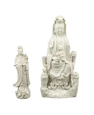 Due figure in porcellana blanc de china fine XIX - XX Sec. h. 35 - 23 cm....