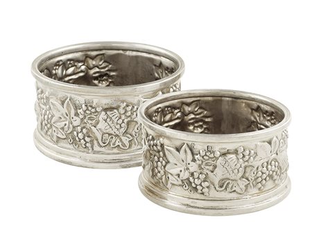 Coppia di sottobottiglia in argento orafo Brandimarte Firenze, XX Sec. 5,5x10...