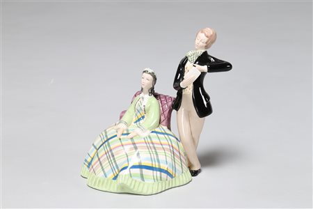 LENCI Coppia di fidanzati in ceramica, anni 40. . Cm 23,00 x 30,00 x 30,00....