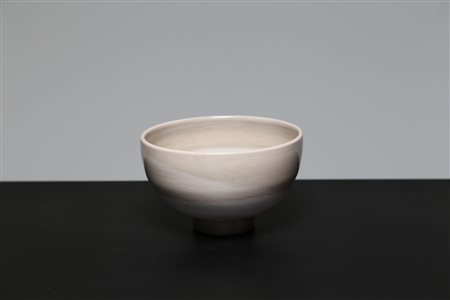 VETRERIA ANFORA Ciotola in vetro calcedonio, anni 60. -. Cm 15,00 x 9,00....