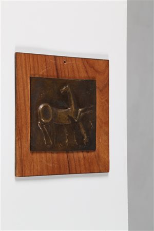 PINTON MARIO Cavalli, fusione in bronzo su legno, Padova anni 60 . -. Cm...