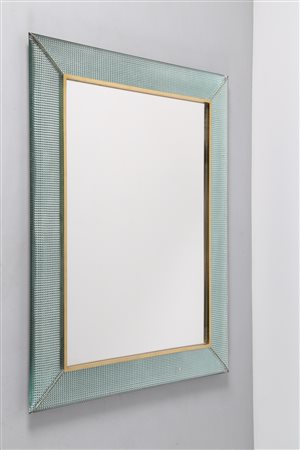 MANIFATTURA ITALIANA Specchio in vetro diamantato e ottone, anni 70°. -. Cm...