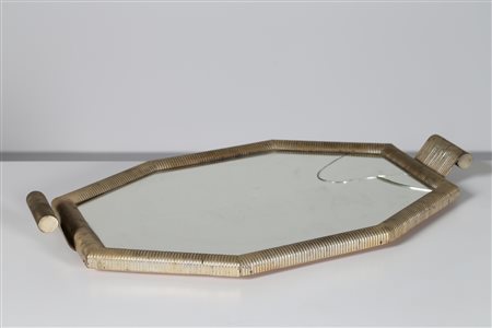 SCREMIN LUIGI (1896 - 1983) Vassoio in ottone e vetro, anni 50. -. Cm 65,00 x...