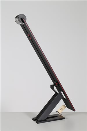 BOTTA MARIO Lampada da tavolo in plastica e metallo, mod. Melanos, per...