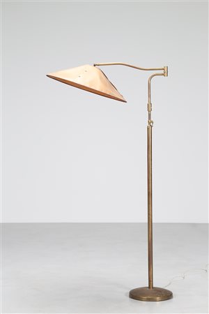 ARREDOLUCE Attrib. Lampada da terra in ottone e pergamena, anni 50. -. .