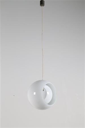 NASON CARLO (n. 1936) Lampada a sospensione in vetro opalino, mod. Eclisse,...