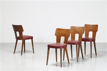 MANIFATTURA ITALIANA Quattro sedie in faggio curvato e skai, anni 50. -. Cm...
