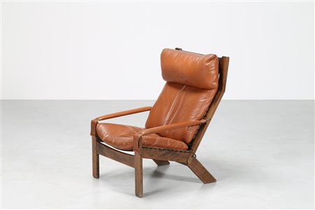 MANIFATTURA ITALIANA Poltrona relax in faggio e pelle, anni 60. -. Cm 67,00 x...