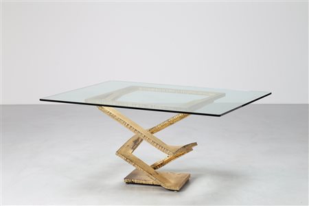 BARILONE MAURICE Tavolo scultura costituito da una lastra in ferro tagliata...