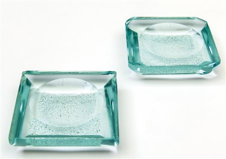 FONTANA ARTE Due posacenere, 1936. Cristallo molato (un difetto). Cm 2 (h) x...