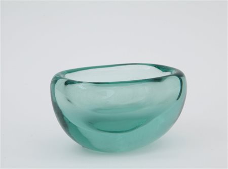 SEGUSO VETRI D"ARTE (Editore)Una coppa modello "6524", circa 1940. Cm 7,5 (h)...