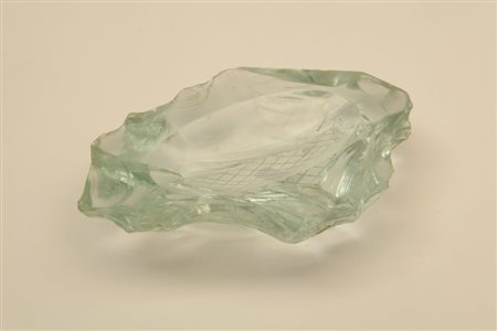 FONTANA ARTE Un posacenere, circa 1939-1940. Cristallo scavato e molato con...