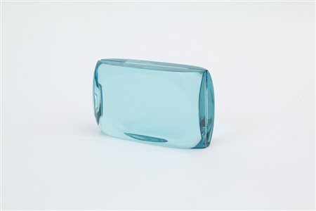 UN PORTARITRATTI, anni "60. Cristallo di forte spessore molato. Etichetta...