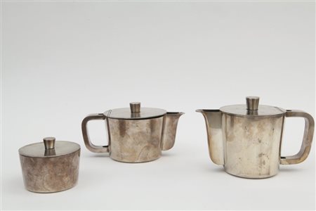 GIO PONTIDue teiere e una zuccheriera del servizio "VI Triennale" per KRUPP,...