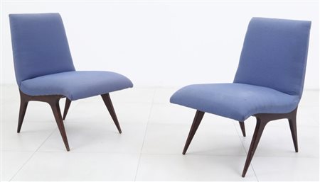 DUE POLTRONCINE, anni "50Legno di mogano, imbottiture rivestite in tessuto....