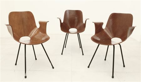 VITTORIO NOBILI Tre poltroncine "Medea" per FRATELLI TAGLIABUE, 1955. Tondino...