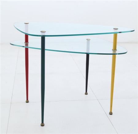 V.I.S. (Editore)Un tavolino ad assetto variabile "Arlecchino", circa 1956....