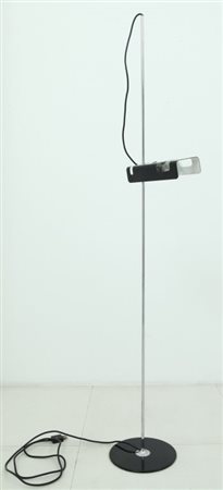 JOE COLOMBO Una lampada da terra "Spider 3319" per O-LUCE, 1965. Metallo...