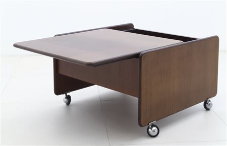 MARCO ZANUSO Un tavolino su rotelle della serie "Springtime" per ARFLEX,...