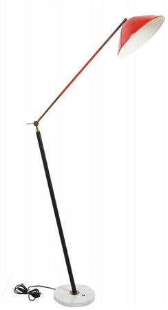 STILUX Una lampada da terra, anni "60. Marmo, tubo di ferro verniciato,...