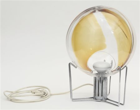 TONI ZUCCHERI Una lampada da tavolo della serie "Membrane" per VENINI, circa...