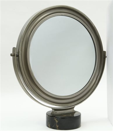 SERGIO MAZZAUno "Specchiotavolo" per ARTEMIDE, circa 1969. Marmo nero...