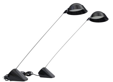 ACHILLE CASTIGLIONIDue lampade alogene da tavolo "Ipotenusa" per FLOS, 1975....