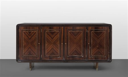 PIERLUIGI COLLIUna credenza, circa 1955. Legno impiallacciato in palissandro,...