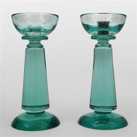 SEGUSO VETRI D'ARTE (Editore)Una coppia di candelieri, circa 1942. Altezza cm...