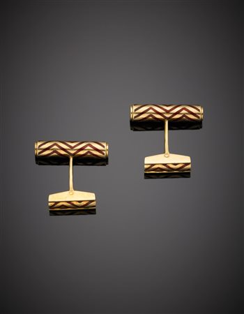 GERARD Gemelli in oro giallo con smalto guilloche bordeaux e nero g. 14,40....