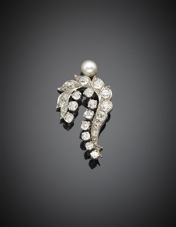 Spilla in oro bianco con diamanti rotondi taglio a brillante vecchio europeo,...