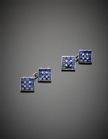 Gemelli in oro bianco 585/1000 con catenella e zaffiri carrè, marcati HF e...