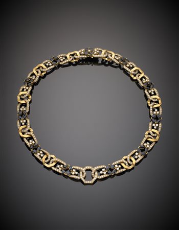 Collier in oro giallo e bianco con diamanti rotondi e zaffiri a navette g....