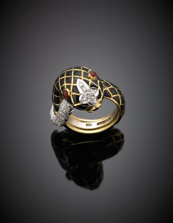 DAVID WEBB Anello a guisa di serpente in oro giallo e bianco con smalto nero,...