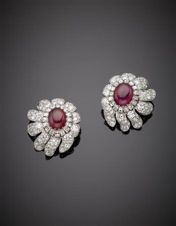 VAN CLEEF & ARPELS Orecchini in platino, con clips in oro bianco, diamanti...