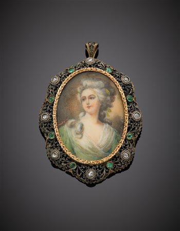 Spilla/pendente in oro giallo e argento con miniatura centrale, piccoli...