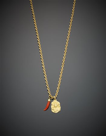Catena a torciglione in oro giallo 750/1000 con medaglietta di Santa Rita e...